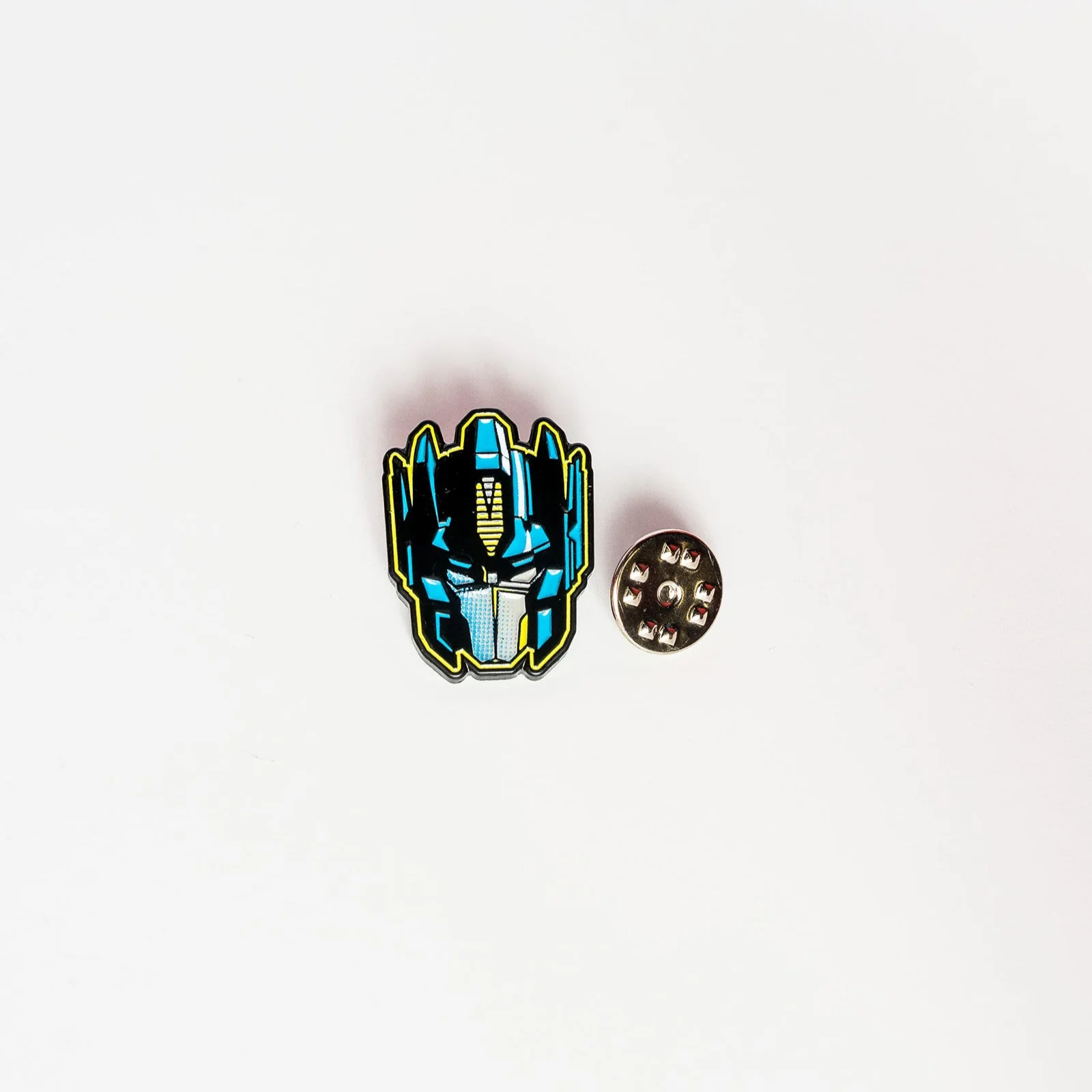 Optimus Prime Halftone Collectors Pin Badge (Series 1A) - Image 2