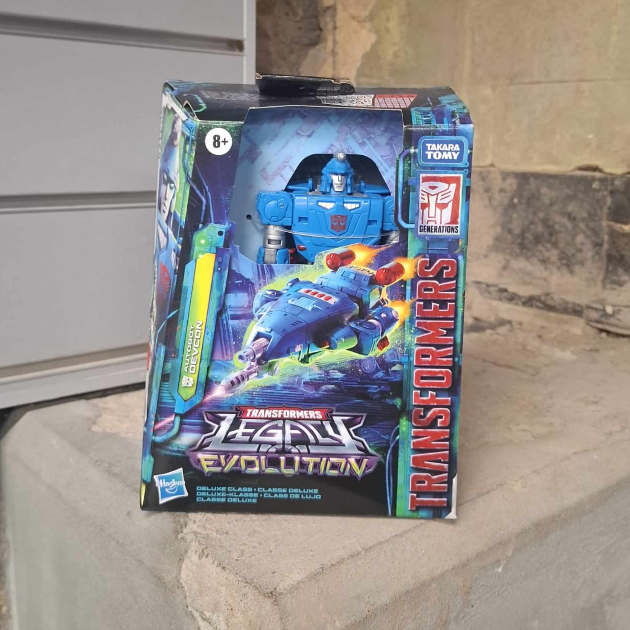 Transformers Legacy Evolution Autobot Devcon
